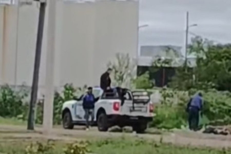 Policías que arrojaron basura: "Fueron sancionados como corresponde"